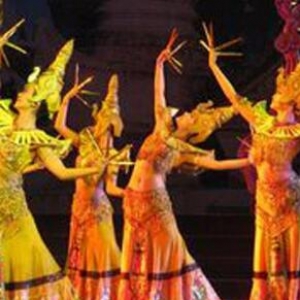 完美巅峰演出公司：舞蹈-泰国长甲舞